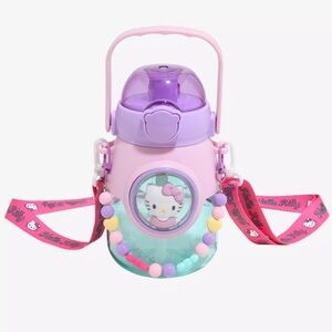NIB Hello Kitty 32 oz Water Bottle w/Accessories